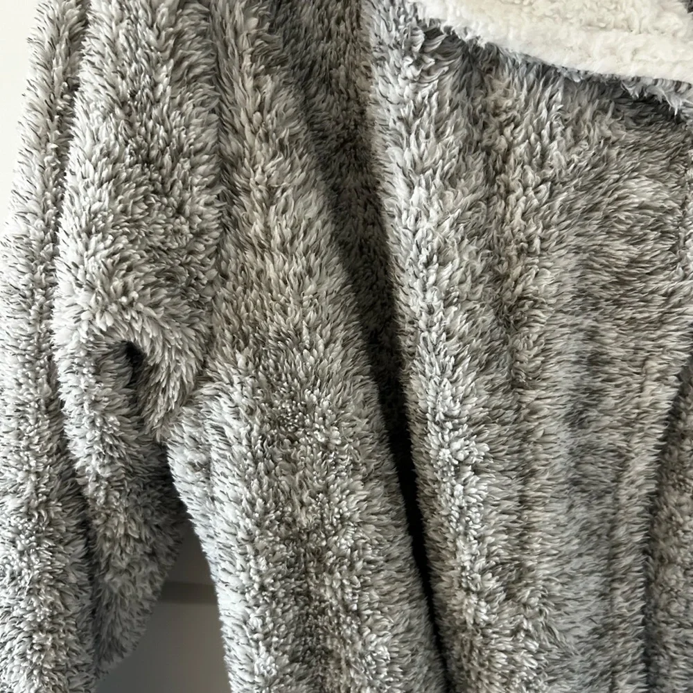 Cozy Gray Koala Robe - Picture 3 of 5